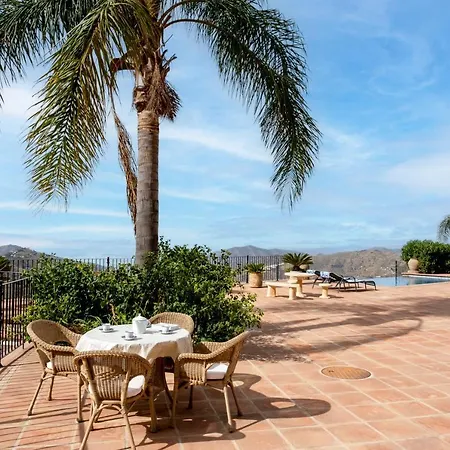 Casa La Mirada * Cómpeta